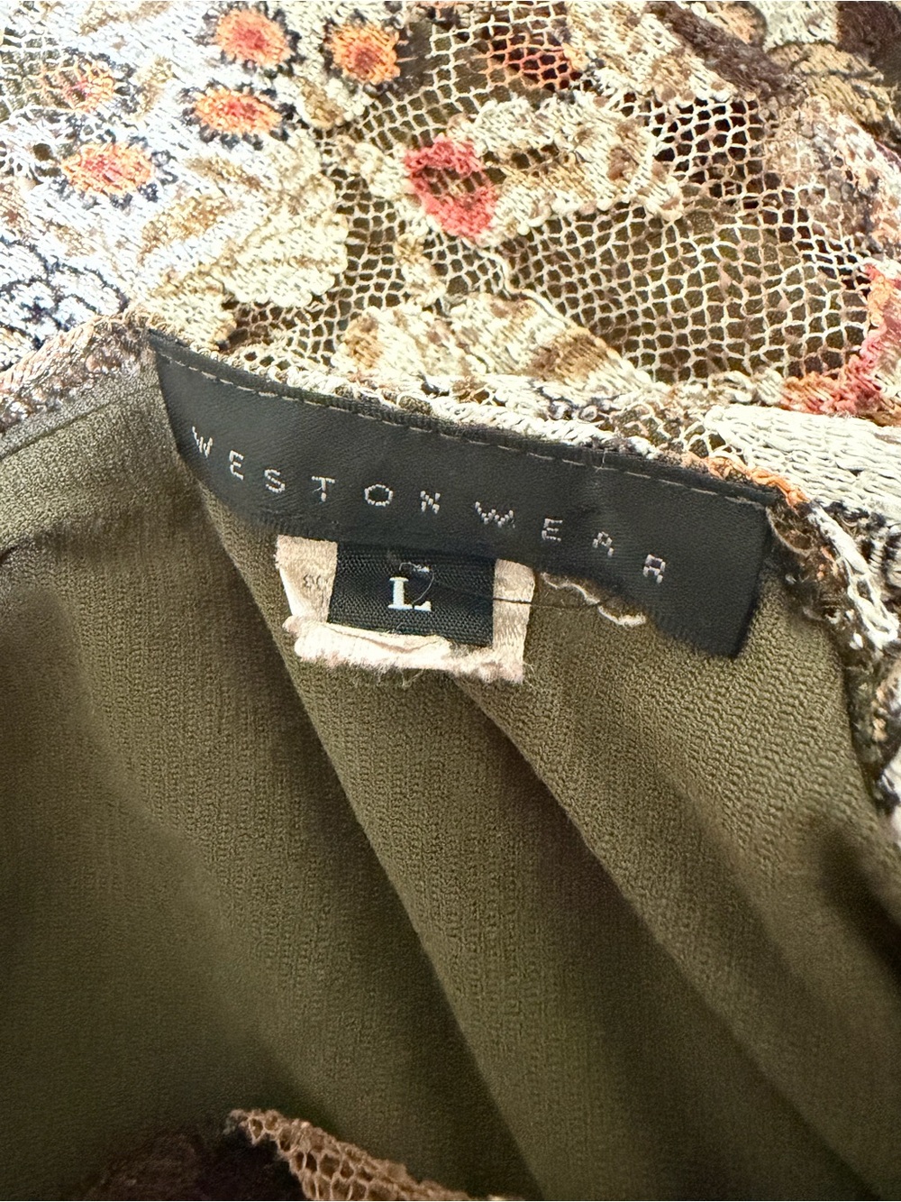 Vintage Floral Metallic Lace Tank Top - Picture 4 of 4